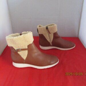 Aerosoles Women's Ferra Casual Booties $145 - US Size 8 1/2 - Tan - 1377
